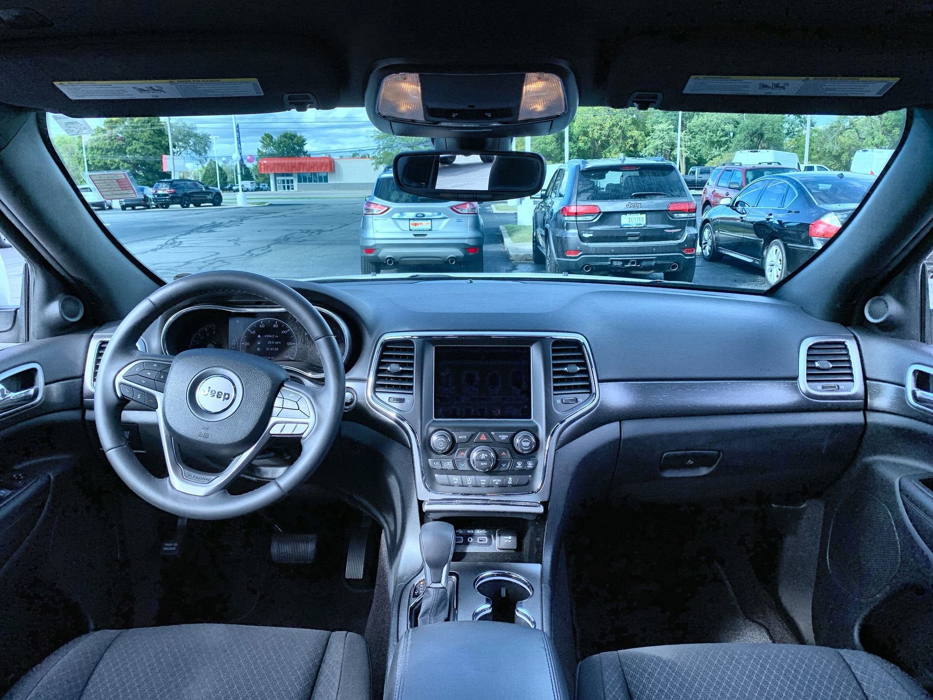 2018 Jeep Grand Cherokee Laredo E