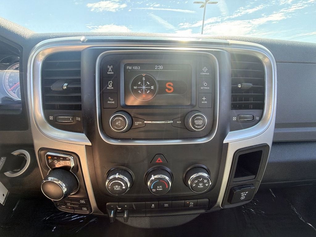 2017 RAM 1500 SLT