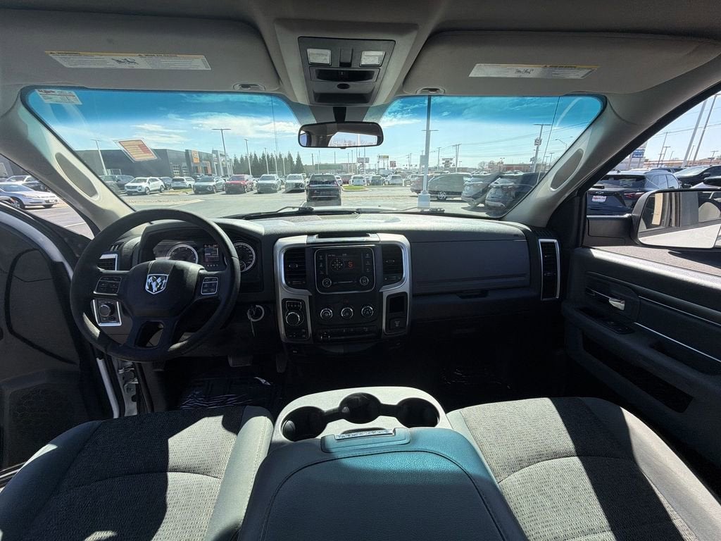 2017 RAM 1500 SLT