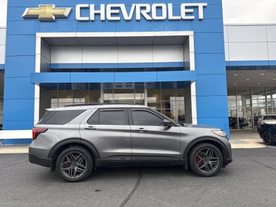 2025 Ford Explorer ST