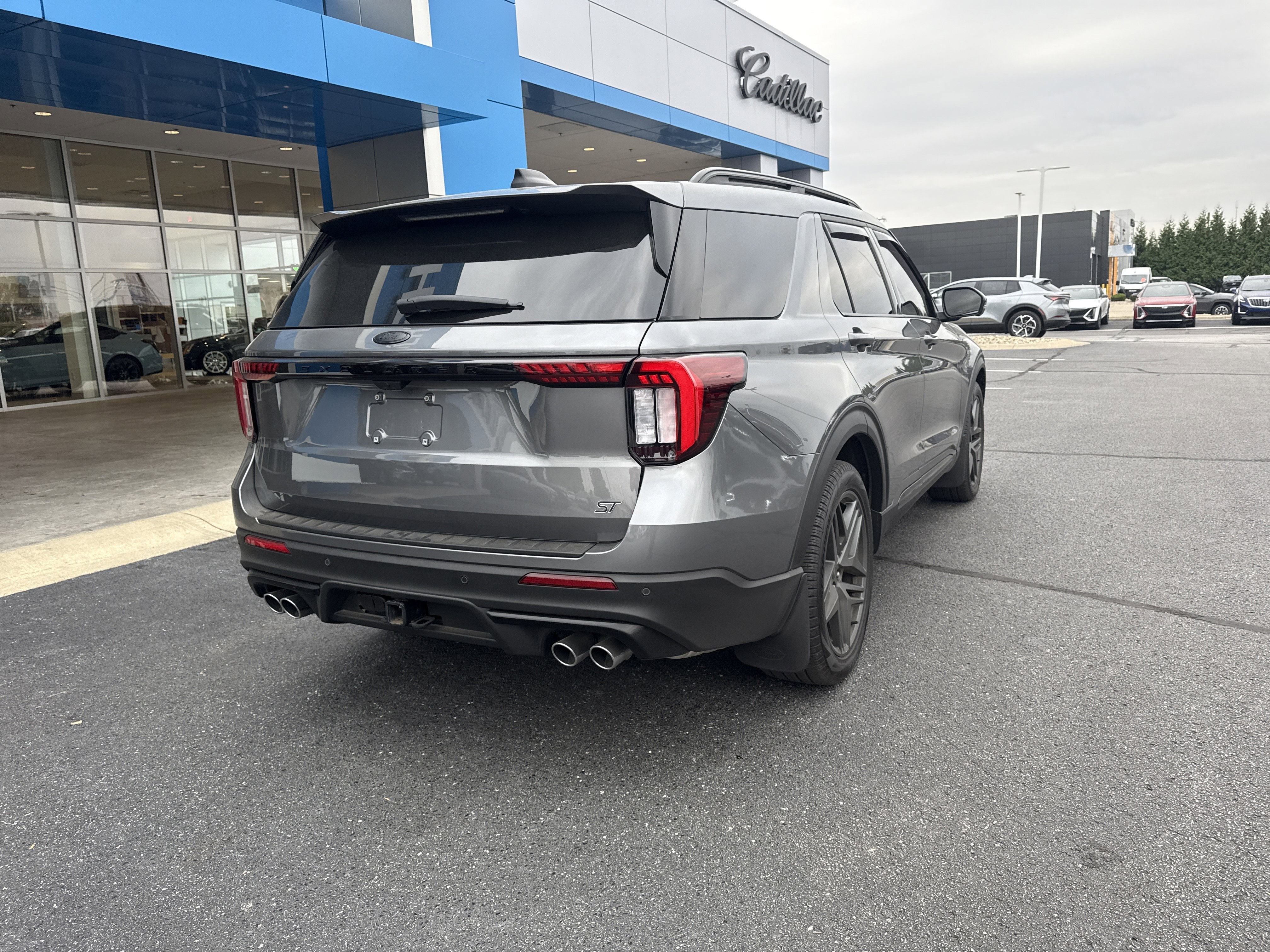 2025 Ford Explorer ST