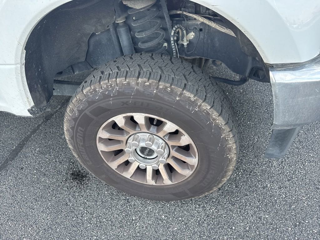2022 Ford Super Duty F-250 SRW LARIAT