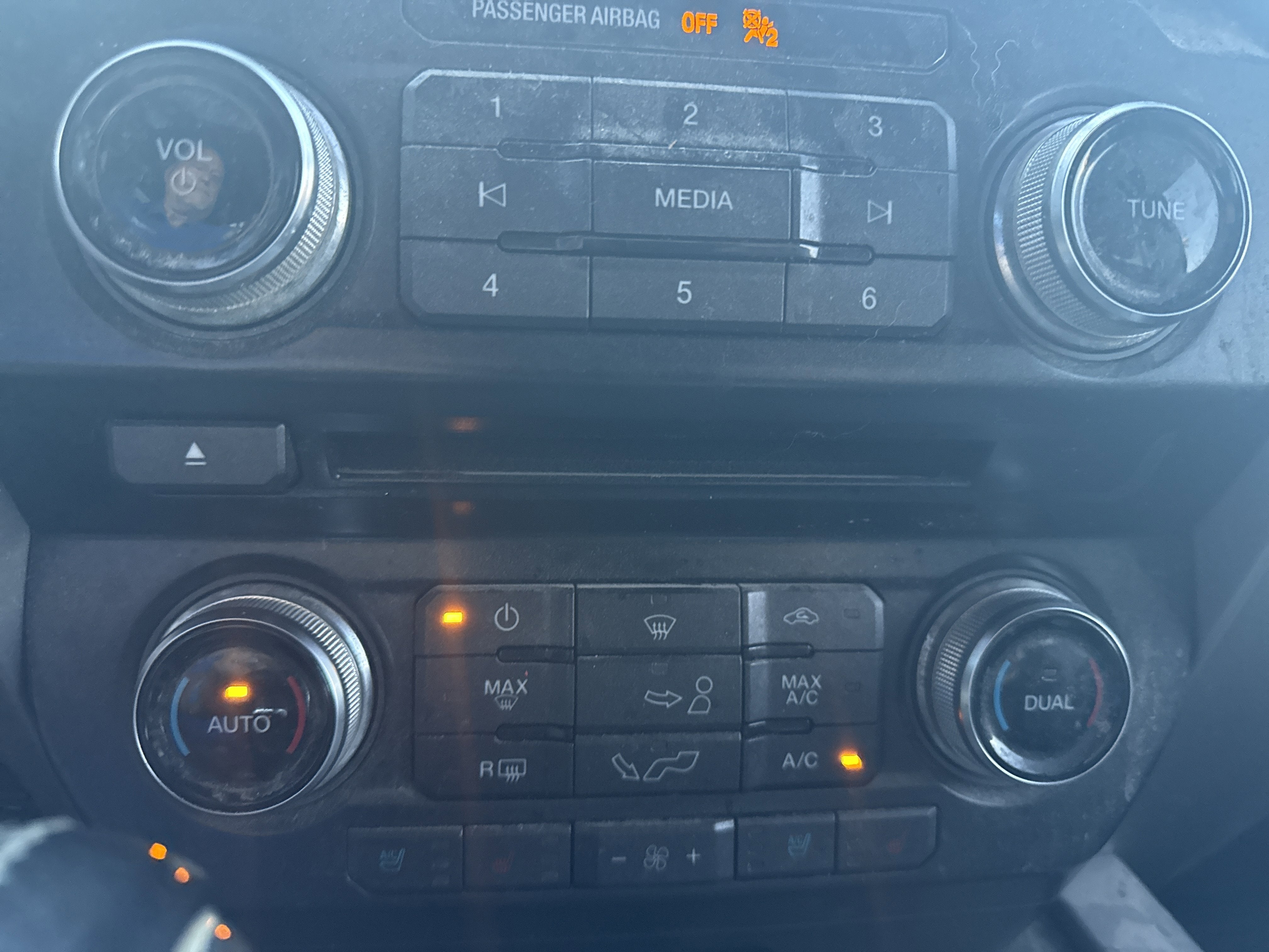 2015 Ford F-150 Lariat