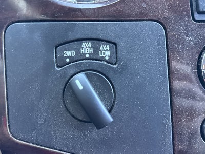 2010 Ford Super Duty F-250 SRW Lariat