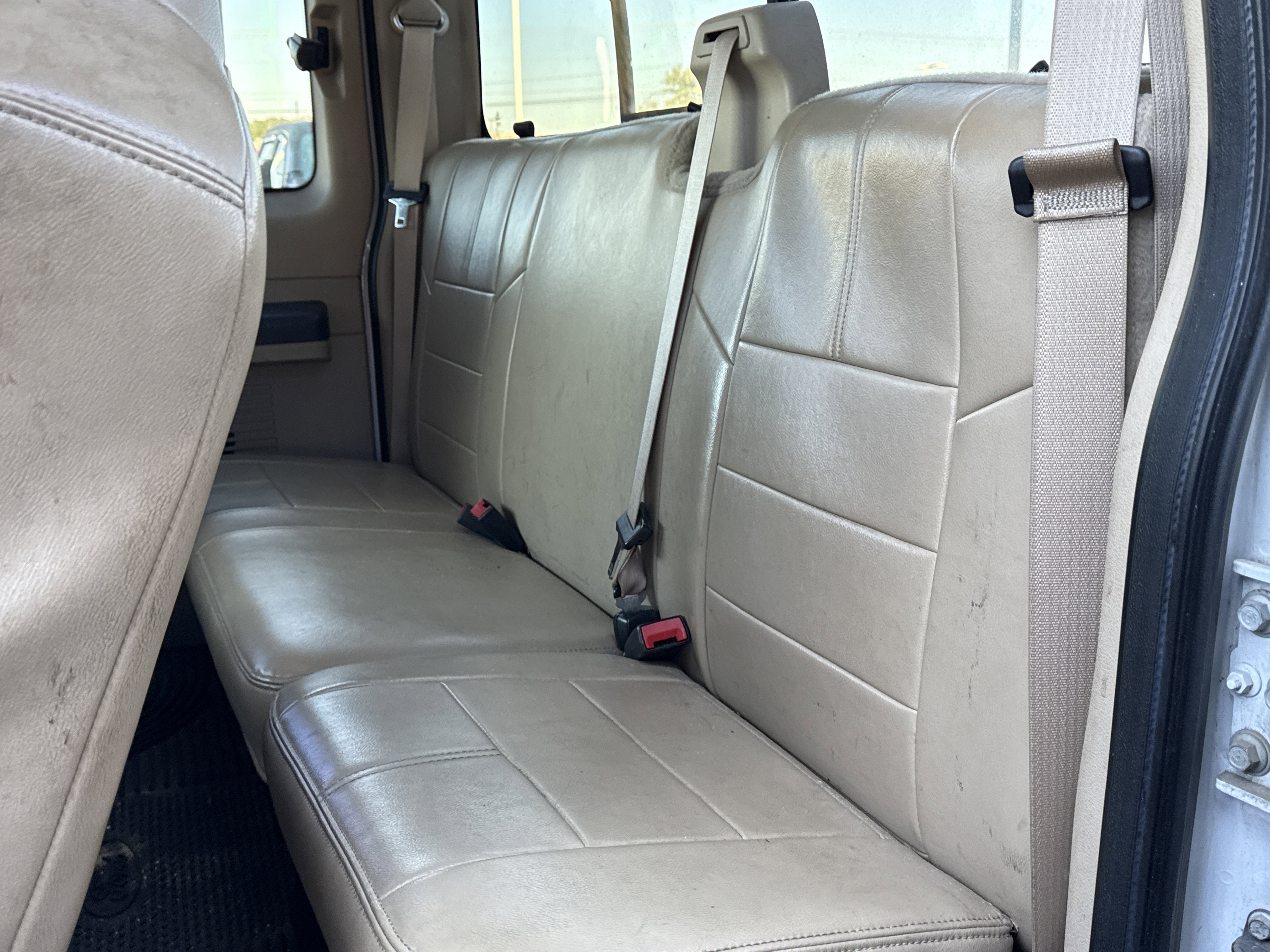 2010 Ford Super Duty F-250 SRW Lariat