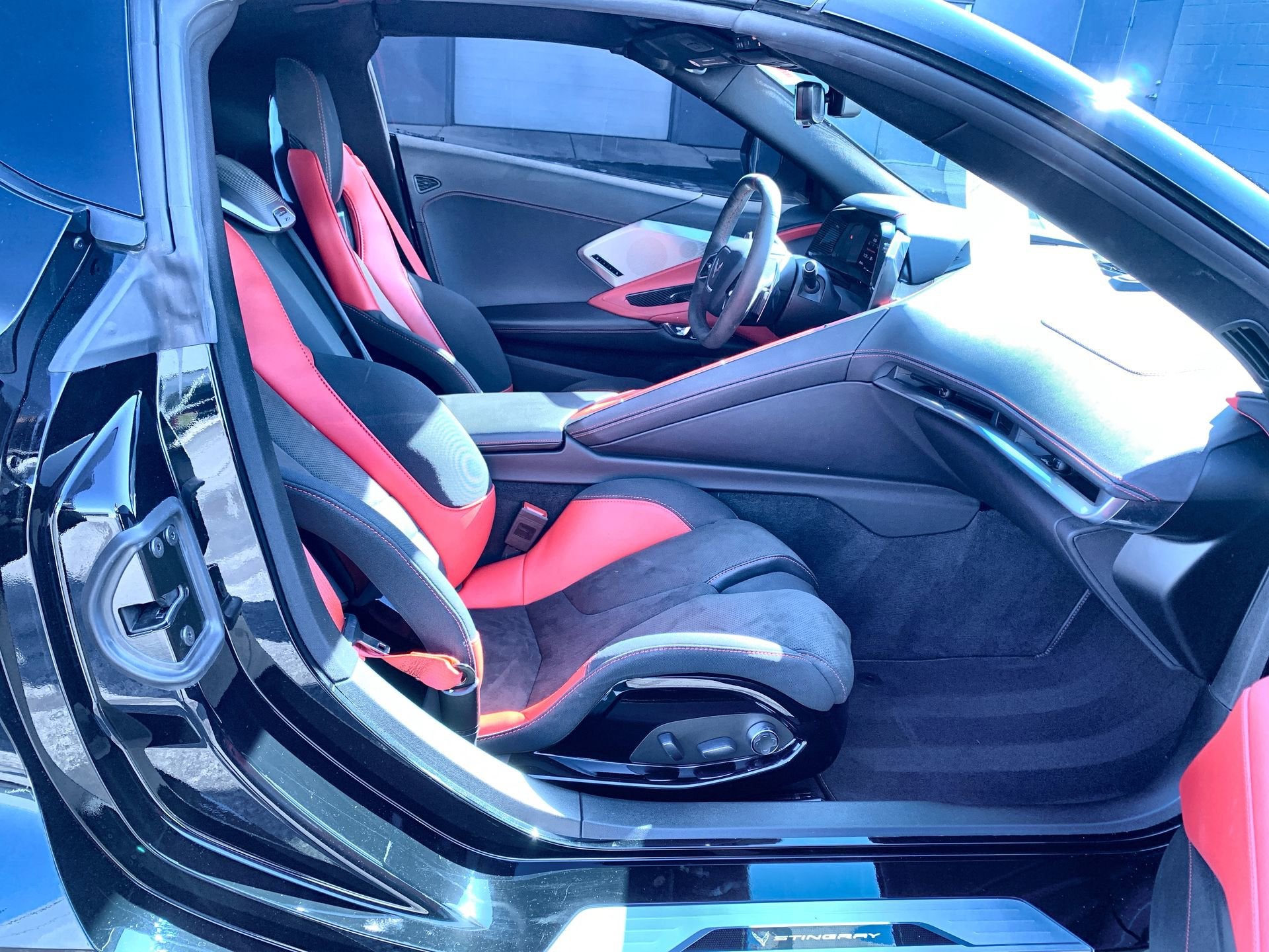 2023 Chevrolet Corvette 2LT