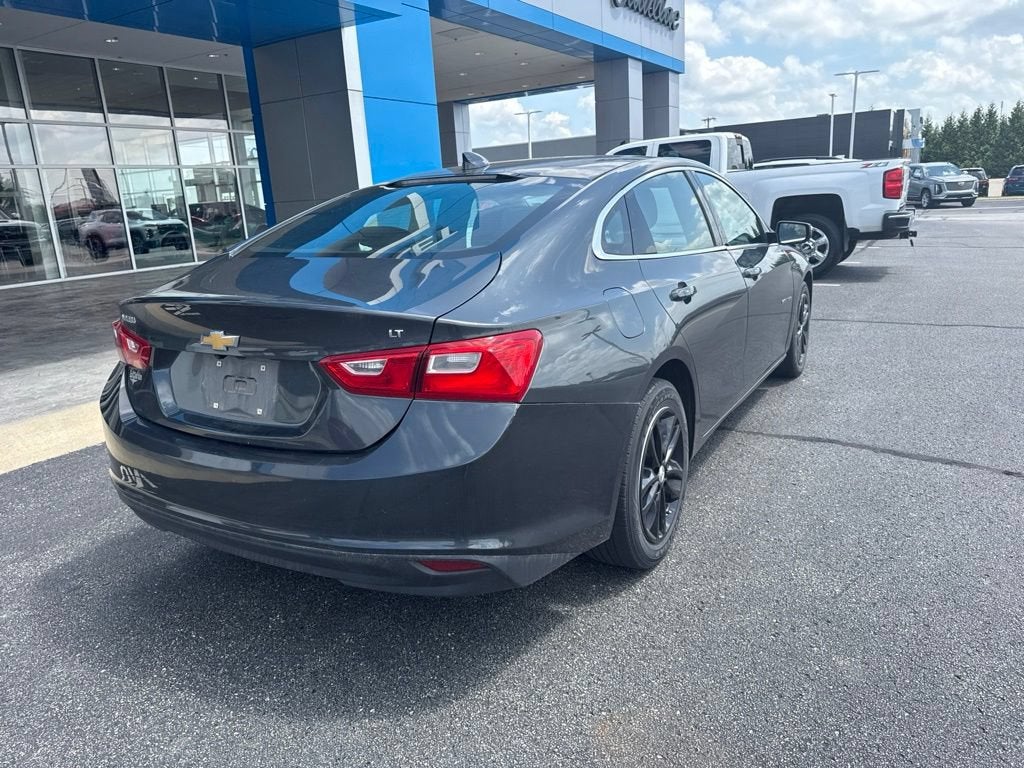 2017 Chevrolet Malibu LT