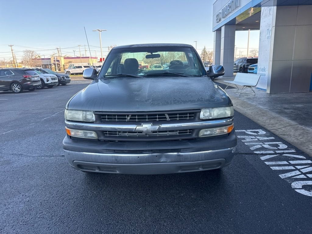 2002 Chevrolet Silverado 1500 LS