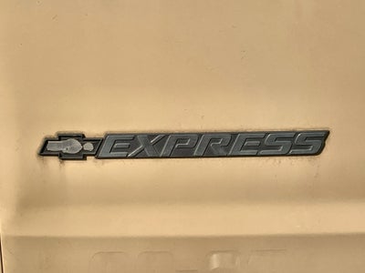 2009 Chevrolet Express Cargo Van Work Van