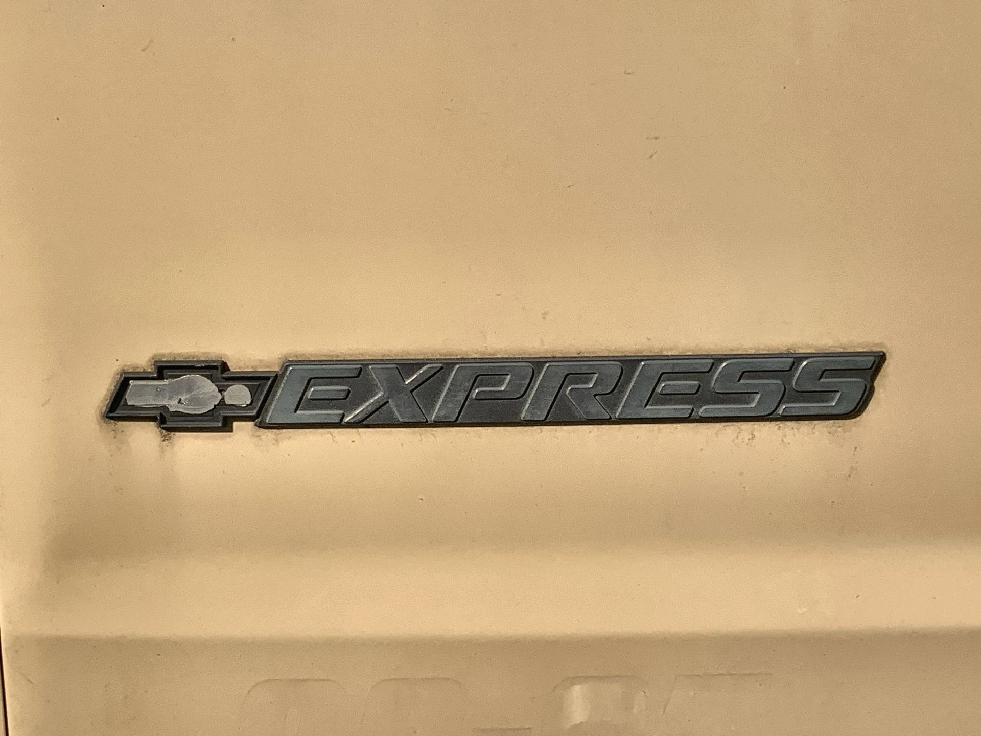 2009 Chevrolet Express Cargo Van Work Van