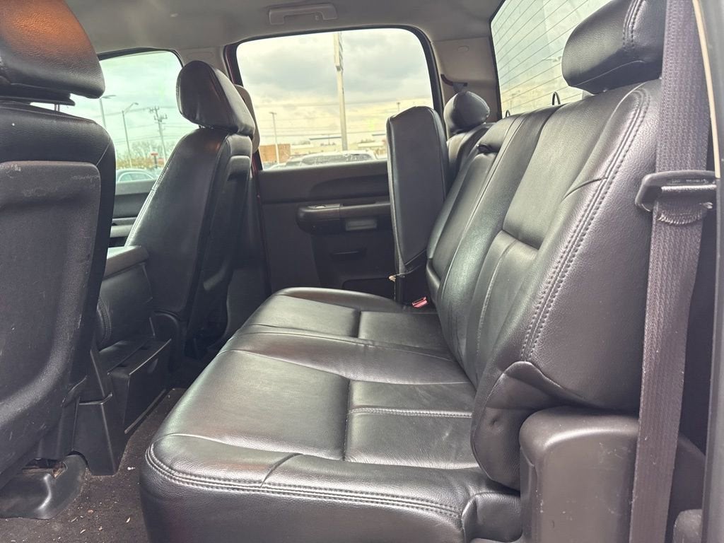 2007 Chevrolet Silverado 2500HD LT with 1LT