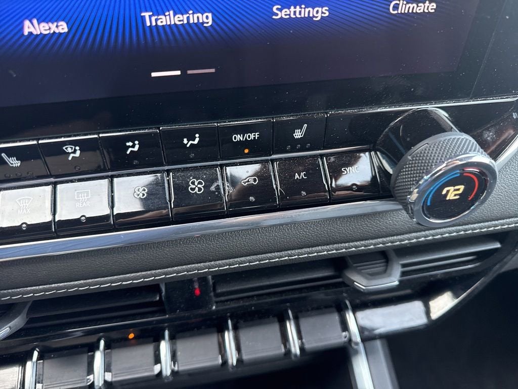 2024 Chevrolet Colorado 2WD LT