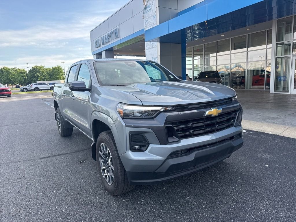 2024 Chevrolet Colorado 2WD LT