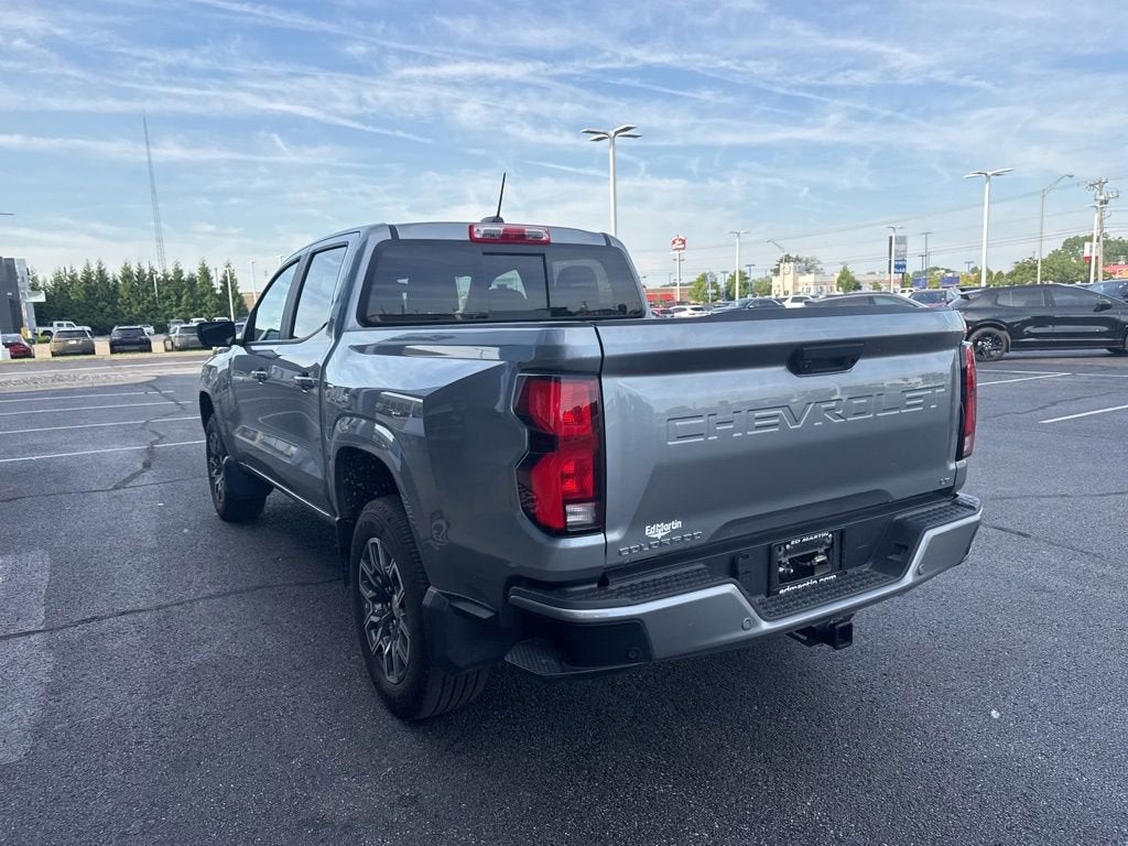 2024 Chevrolet Colorado 2WD LT