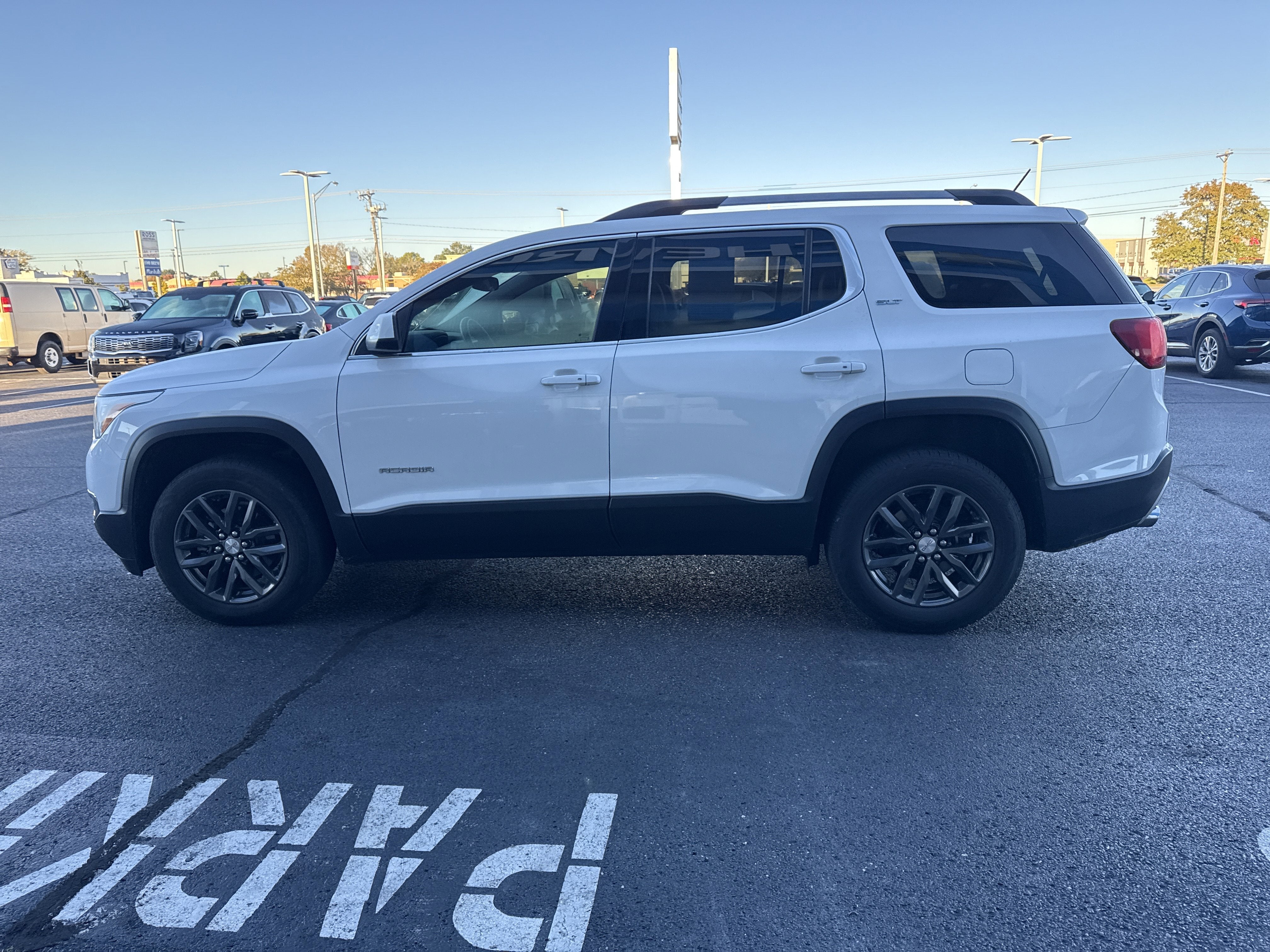 2019 GMC Acadia SLT