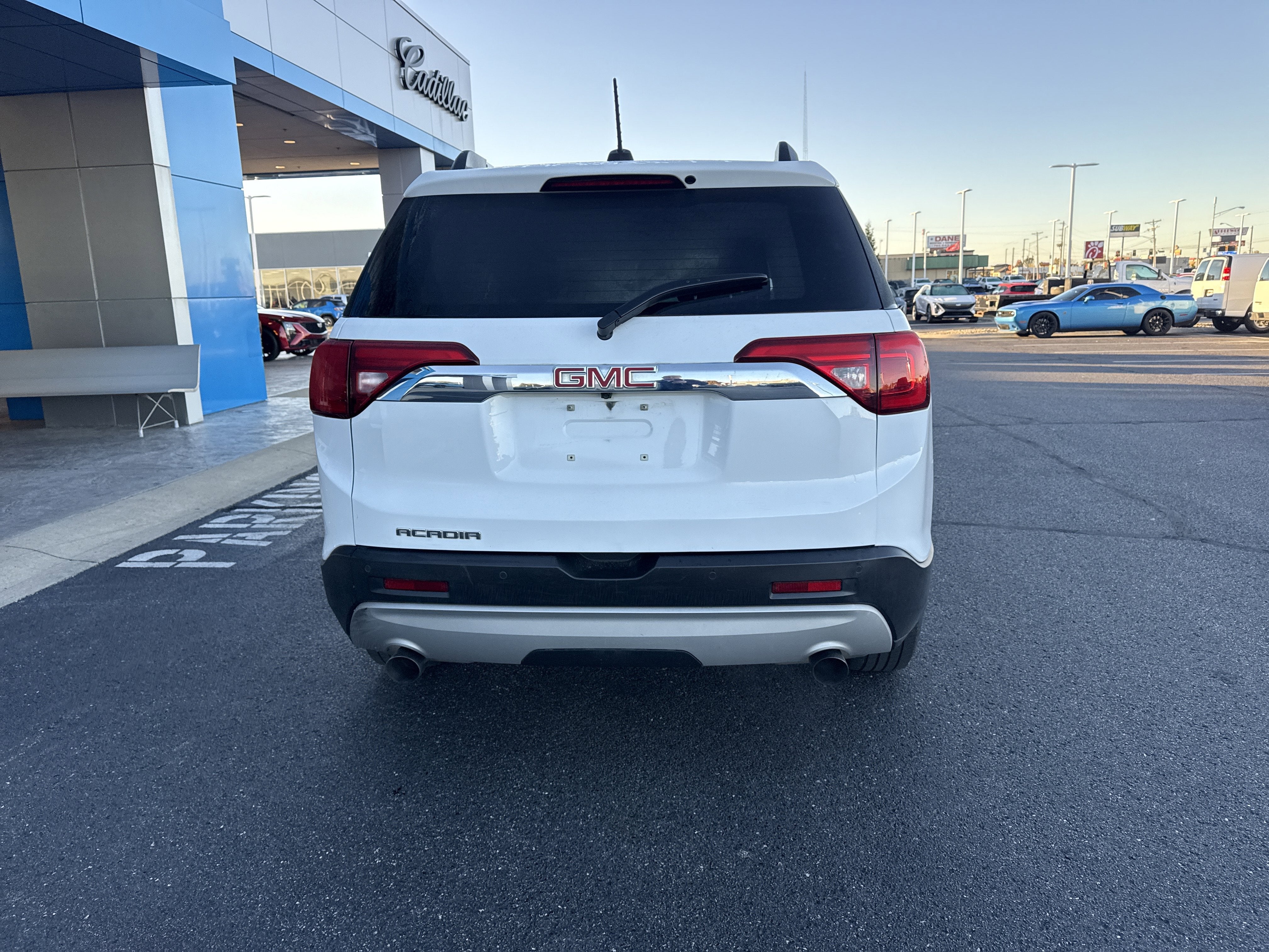 2019 GMC Acadia SLT