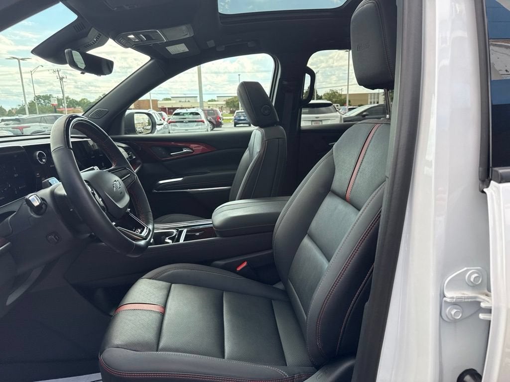 2024 Chevrolet Traverse FWD RS