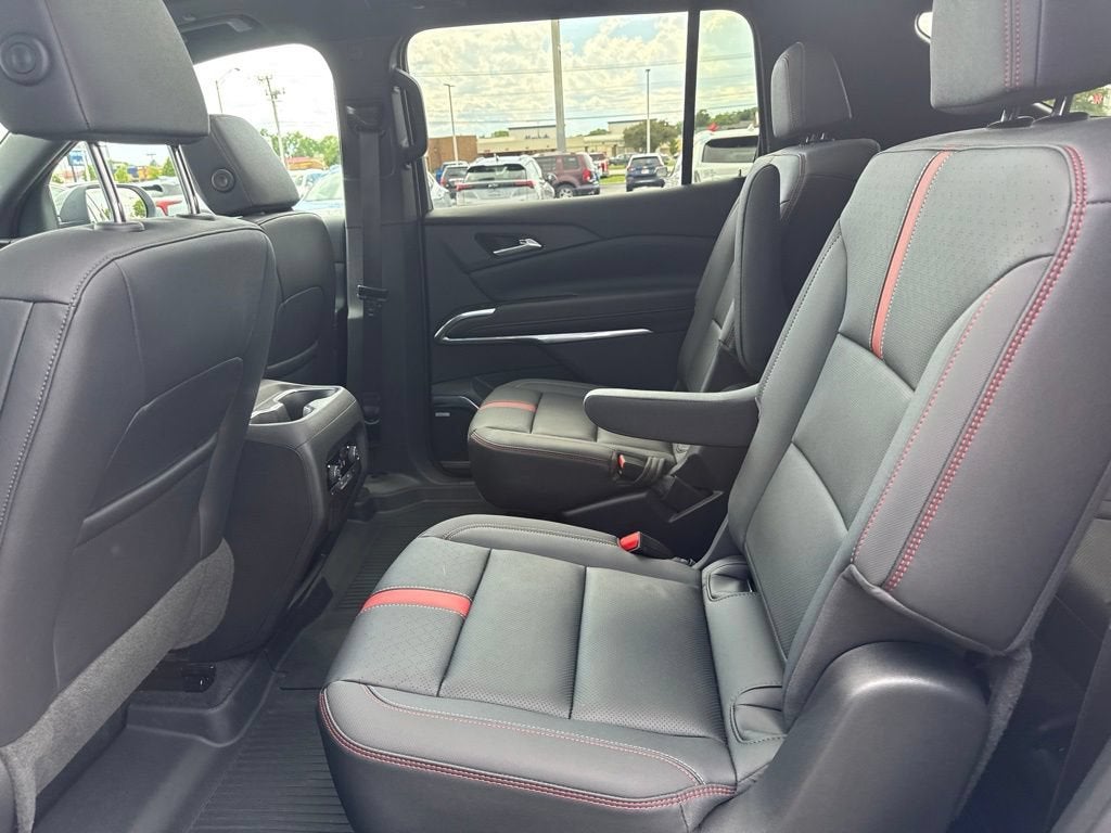 2024 Chevrolet Traverse FWD RS