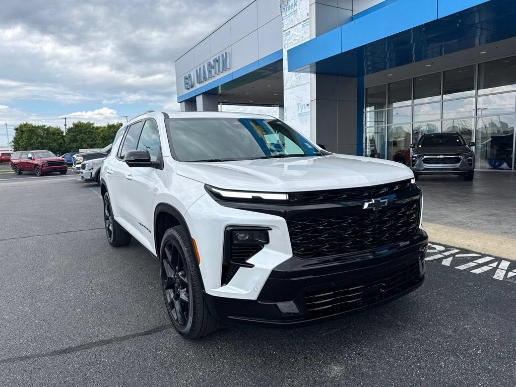 2024 Chevrolet Traverse FWD RS