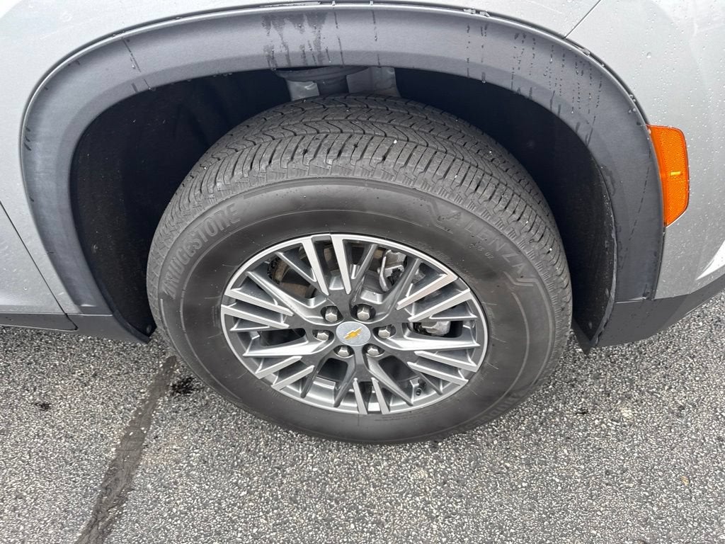 2024 Chevrolet Traverse AWD LT