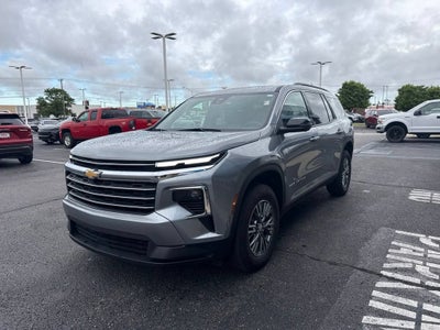 2024 Chevrolet Traverse AWD LT