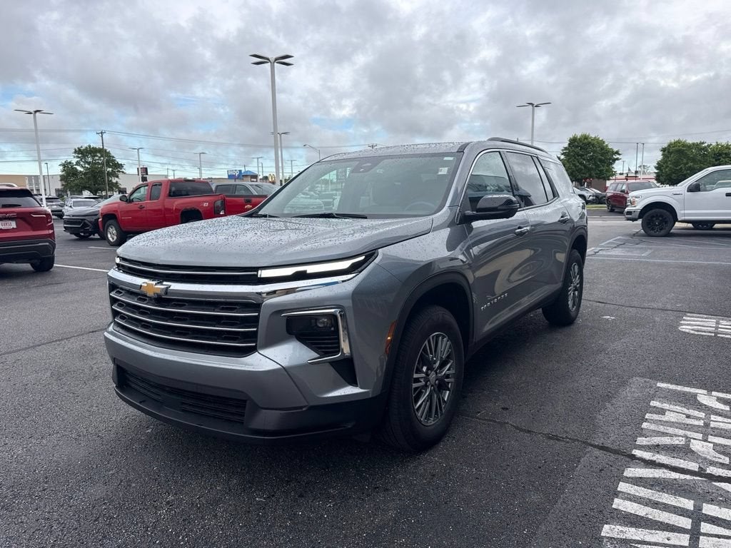2024 Chevrolet Traverse AWD LT