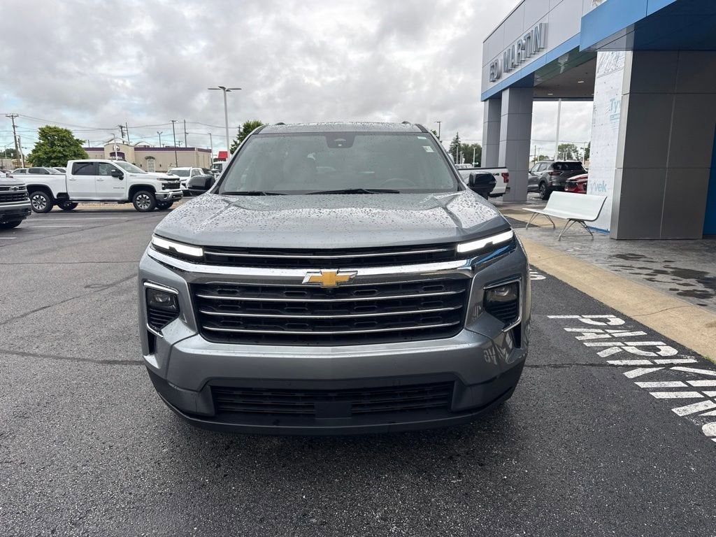 2024 Chevrolet Traverse AWD LT