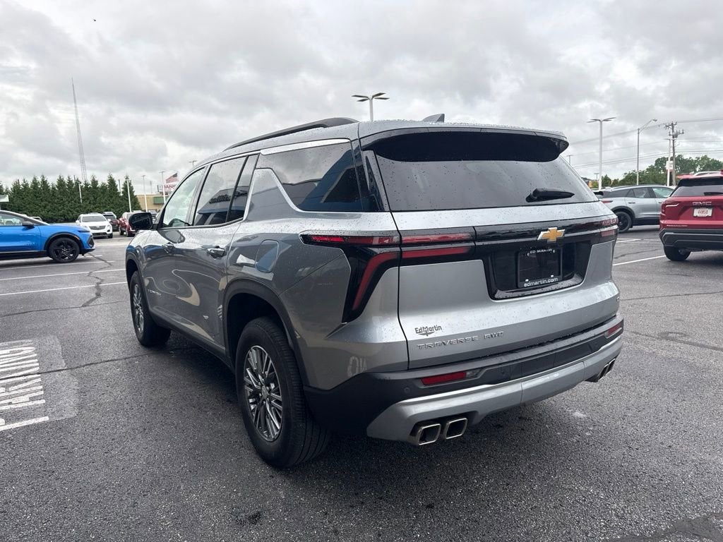 2024 Chevrolet Traverse AWD LT