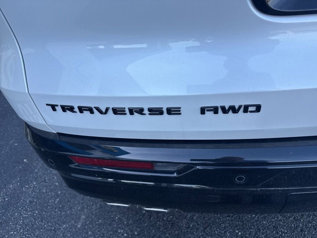 2024 Chevrolet Traverse AWD RS