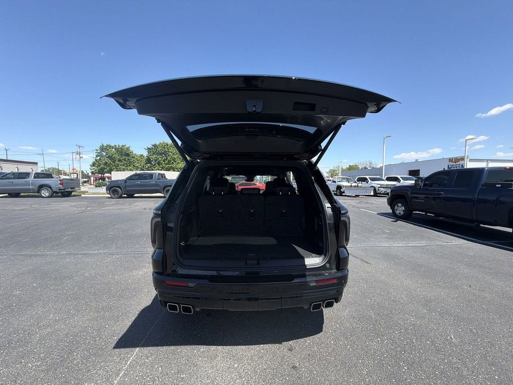 2025 Chevrolet Traverse AWD RS