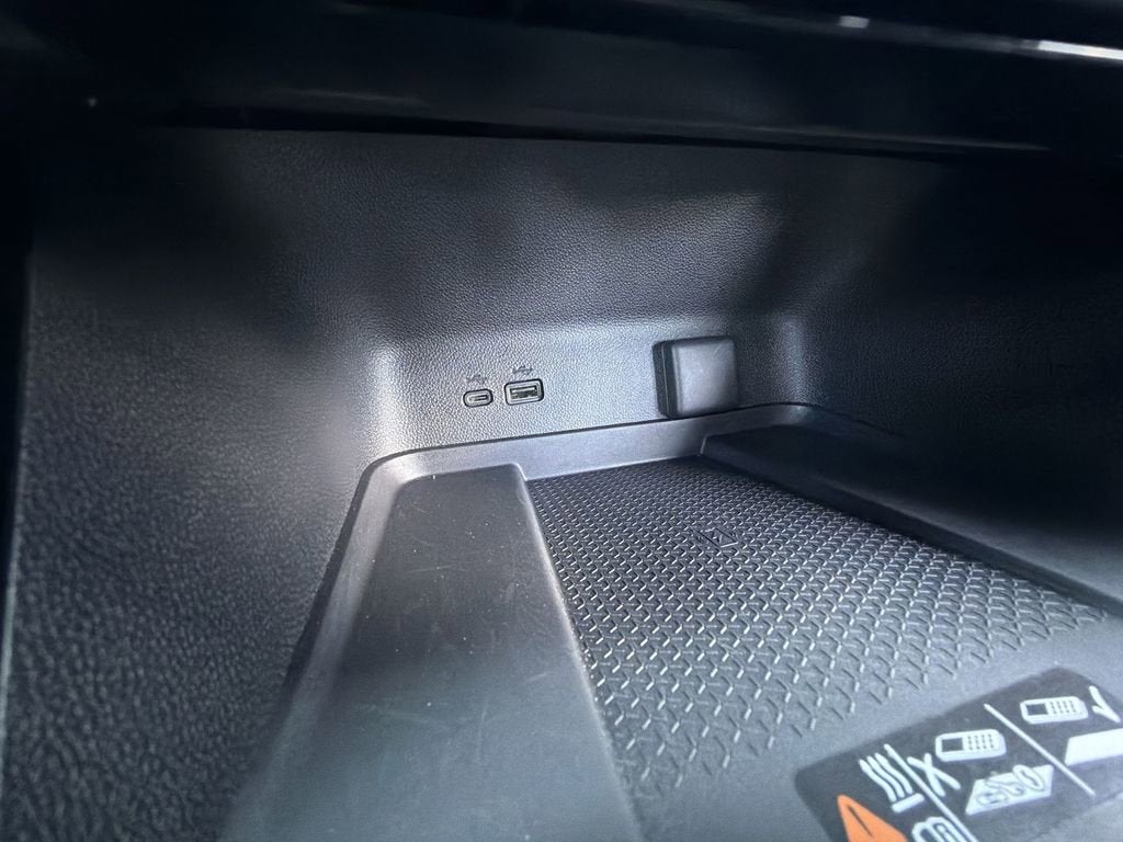 2025 Chevrolet Traverse AWD RS