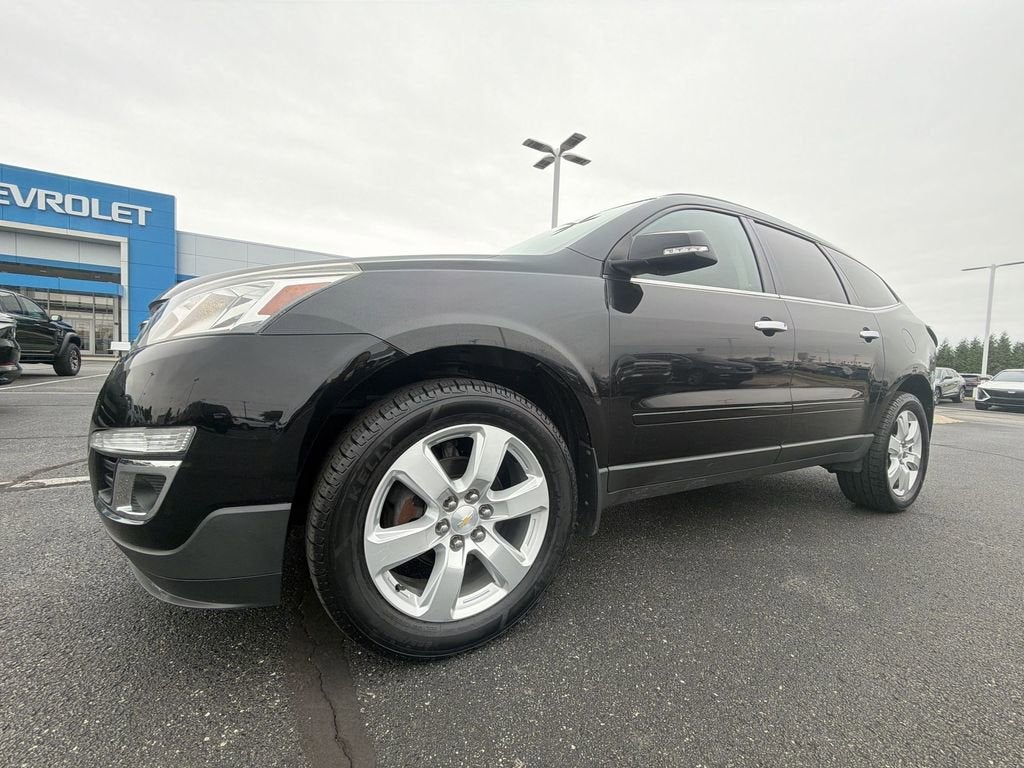 2017 Chevrolet Traverse LT