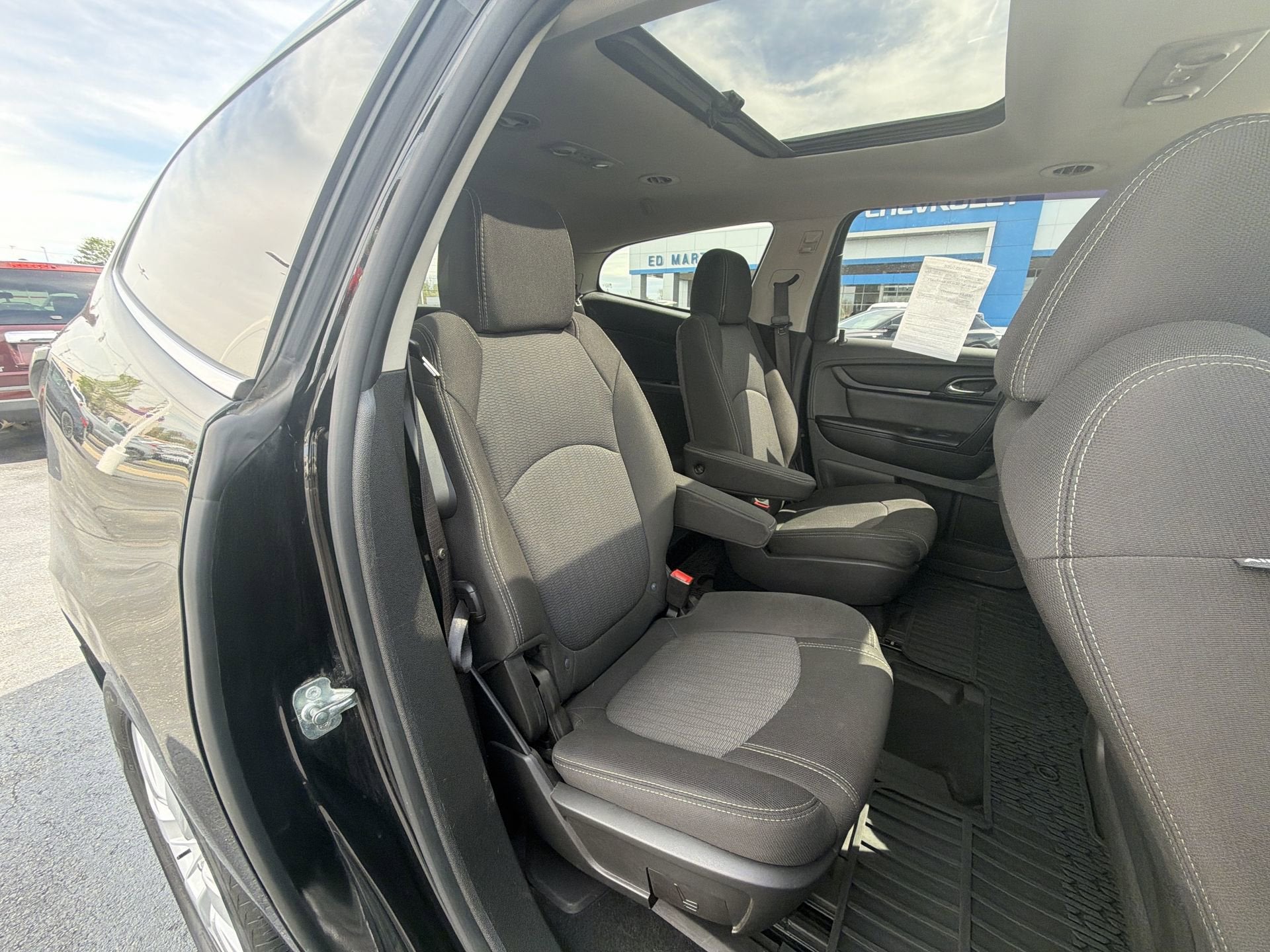 2017 Chevrolet Traverse LT