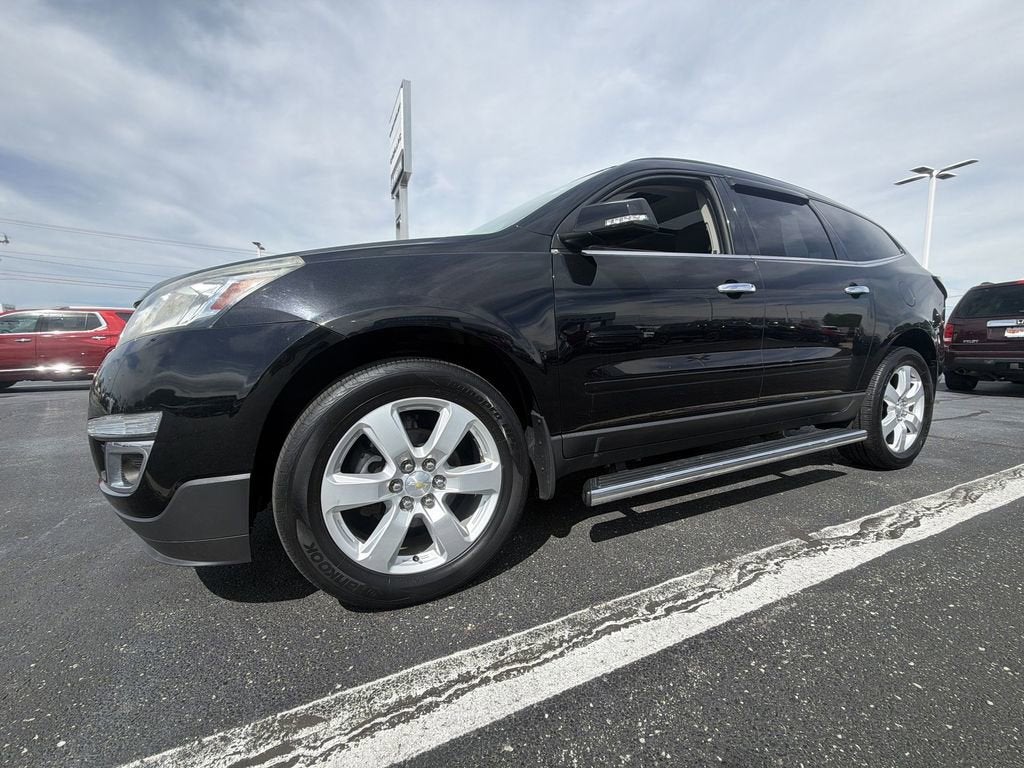 2017 Chevrolet Traverse LT
