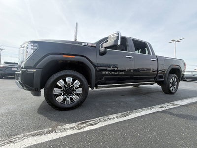 2024 GMC Sierra 2500HD Denali