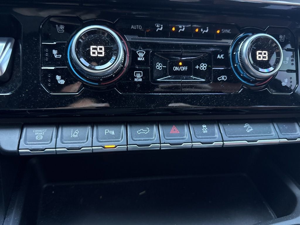 2025 GMC Sierra 2500HD Denali Ultimate