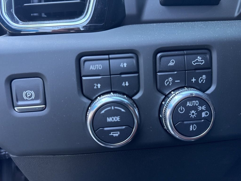 2025 GMC Sierra 2500HD Denali Ultimate