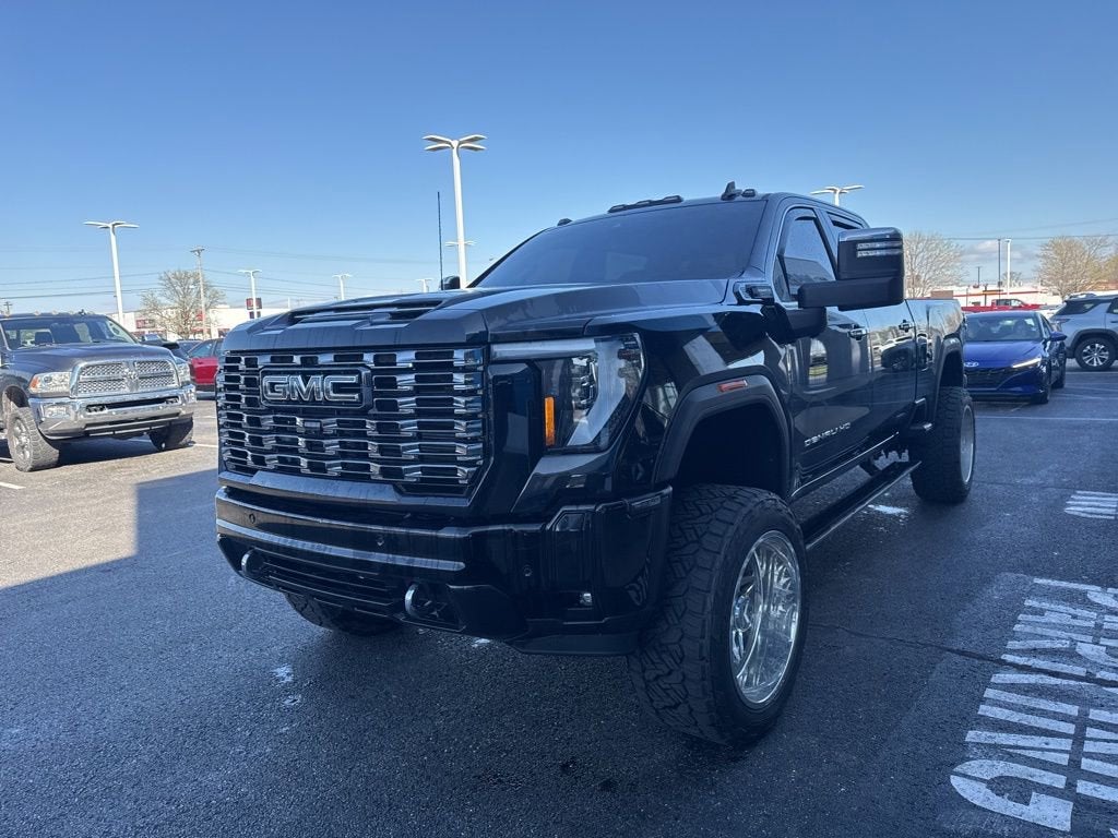 2025 GMC Sierra 2500HD Denali Ultimate