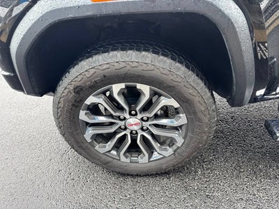 2025 GMC Canyon 4WD Denali