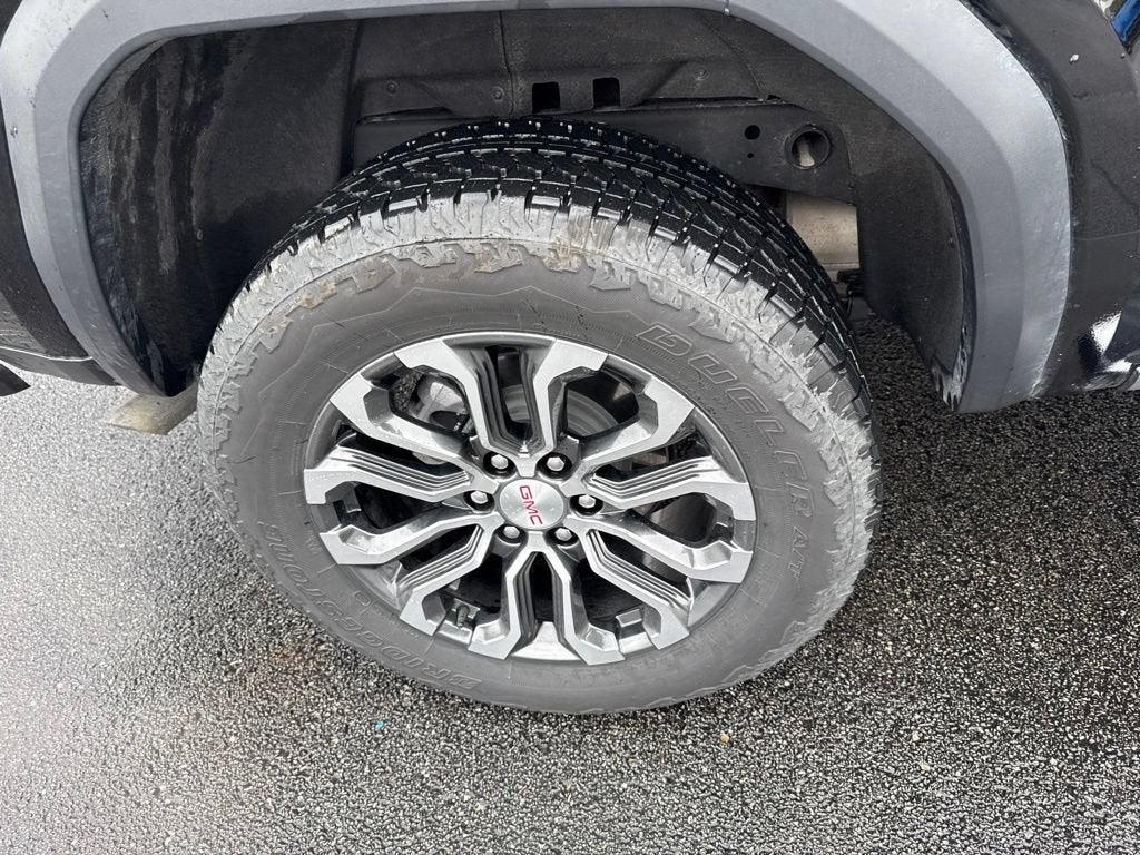 2025 GMC Canyon 4WD Denali