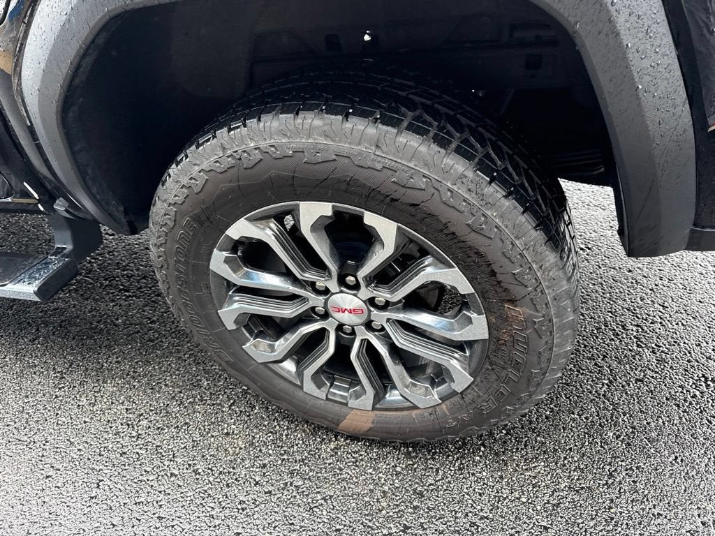 2025 GMC Canyon 4WD Denali