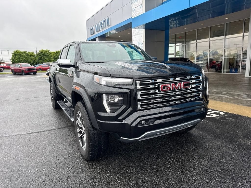 2025 GMC Canyon 4WD Denali