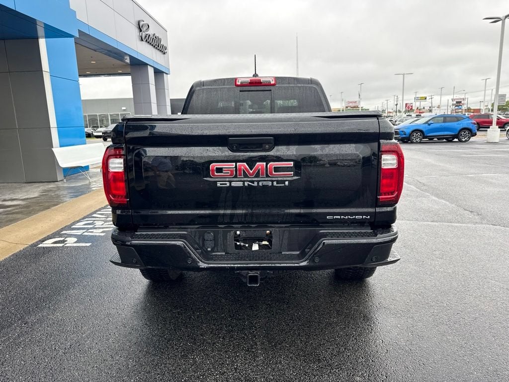 2025 GMC Canyon 4WD Denali