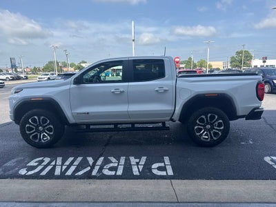 2023 GMC Canyon 4WD AT4
