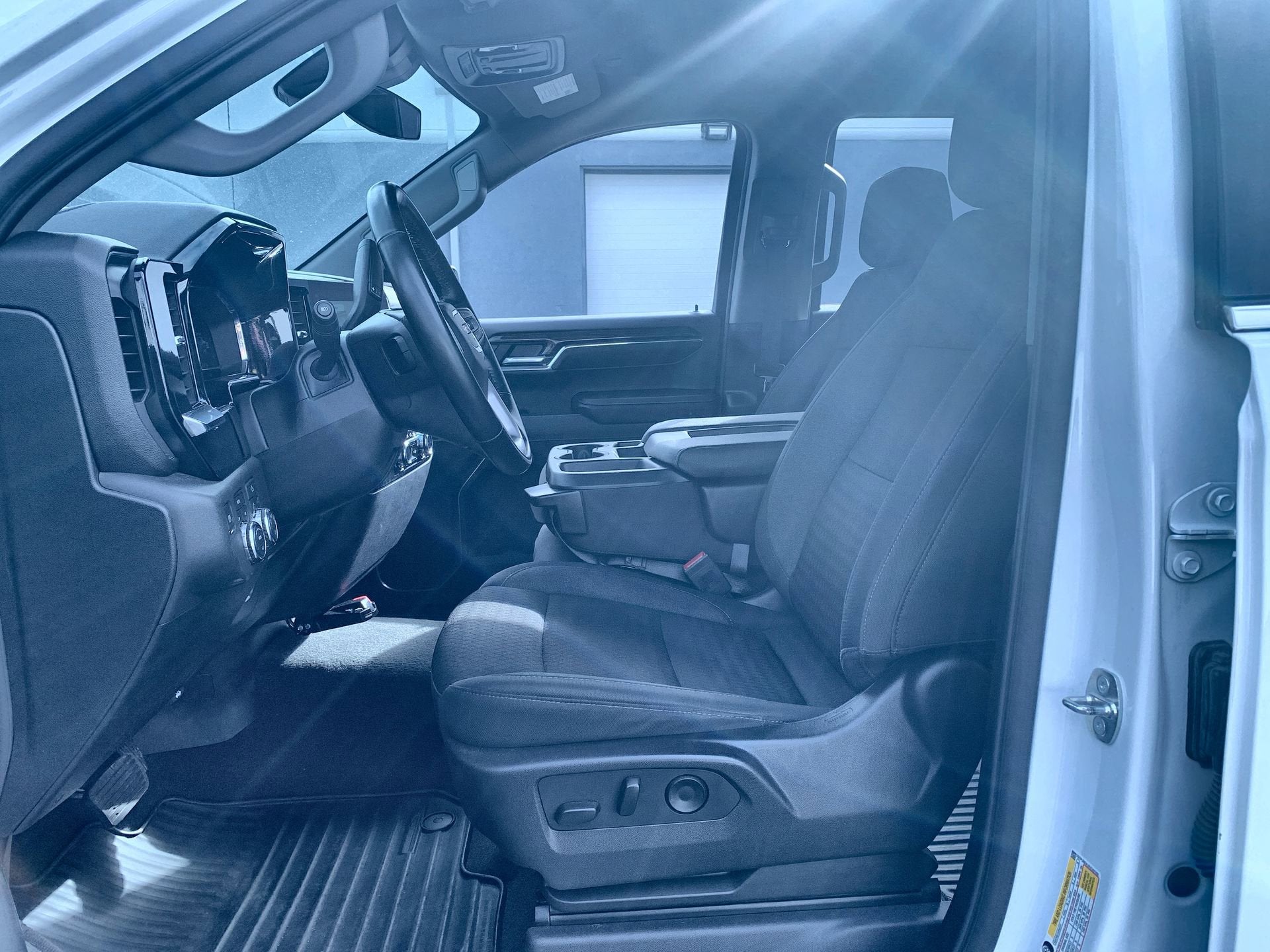 2024 GMC Sierra 1500 SLE