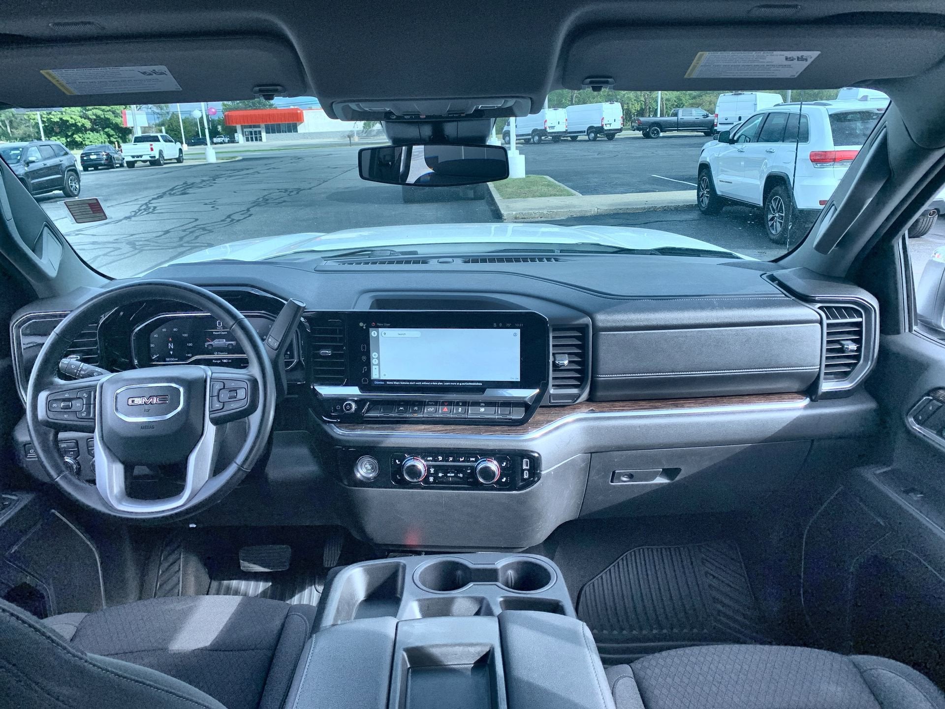 2024 GMC Sierra 1500 SLE