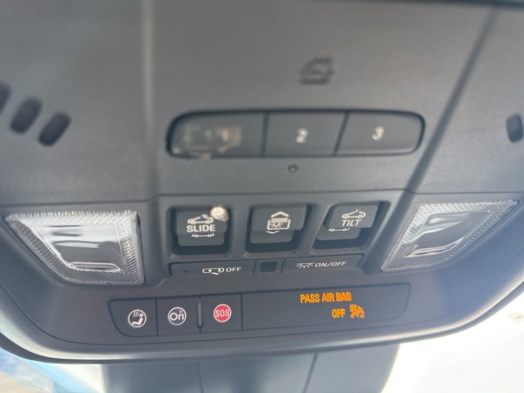 2024 Cadillac XT4 AWD Premium Luxury
