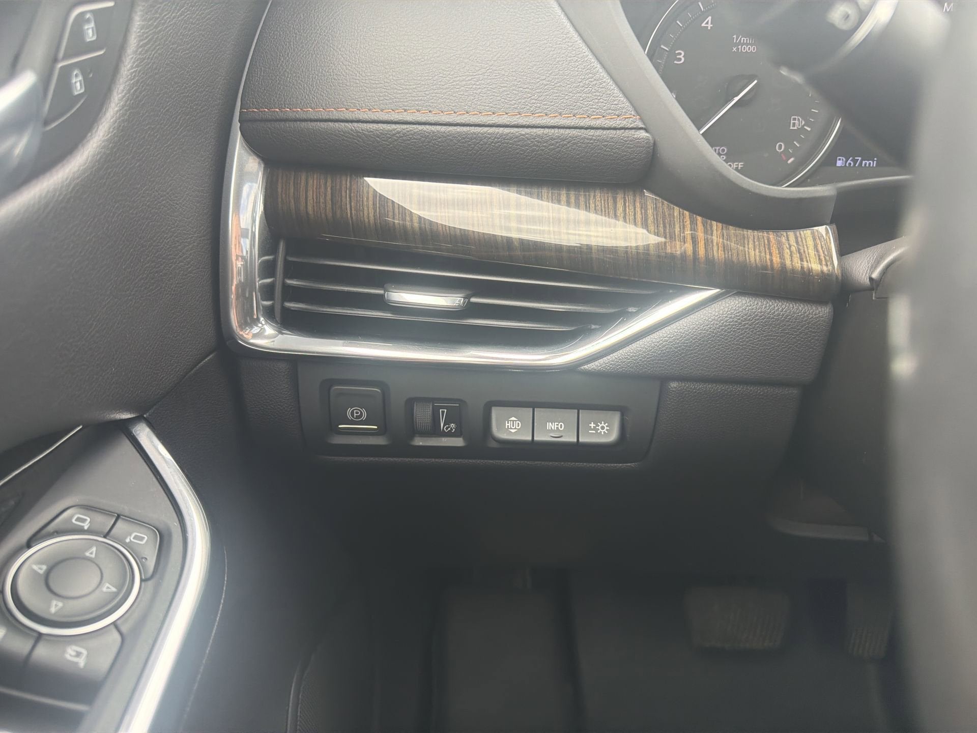 2019 Cadillac XT4 AWD Premium Luxury