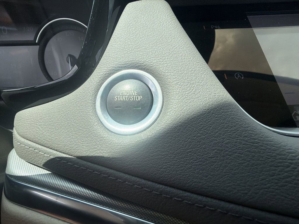 2023 Cadillac XT5 AWD Premium Luxury