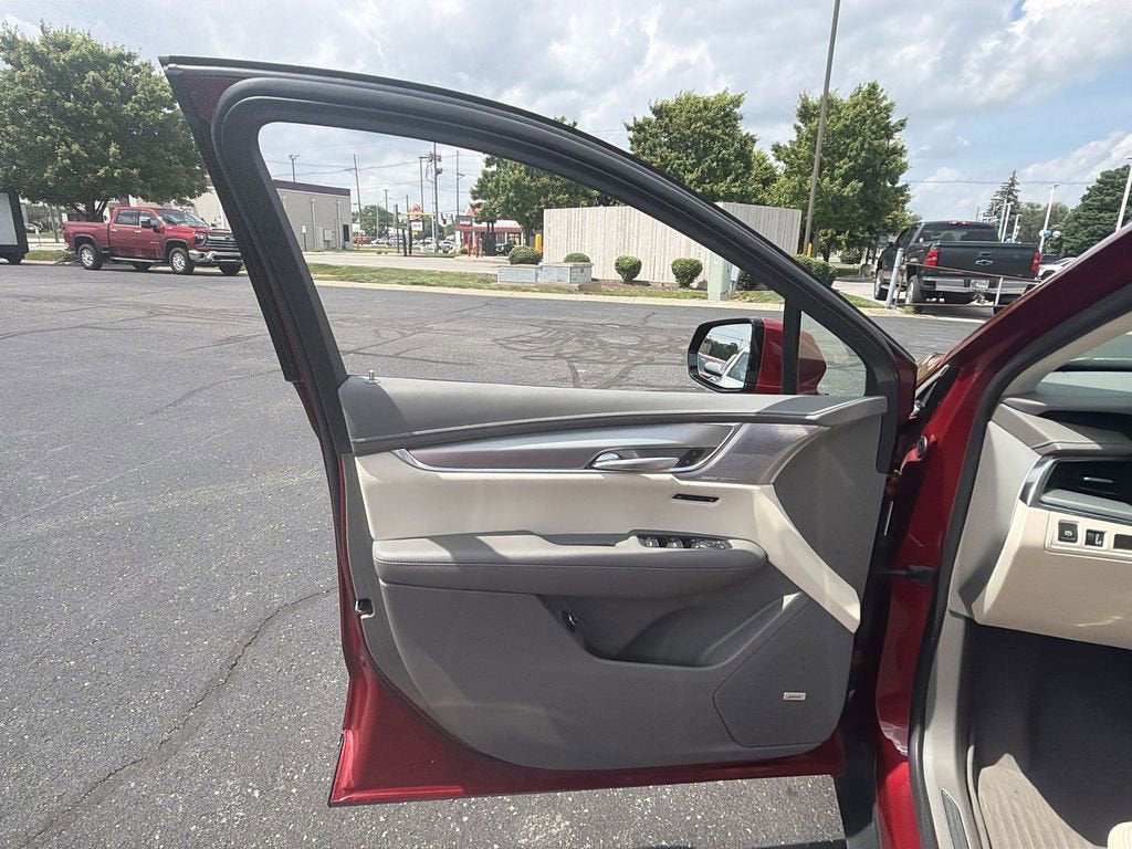 2023 Cadillac XT5 AWD Premium Luxury